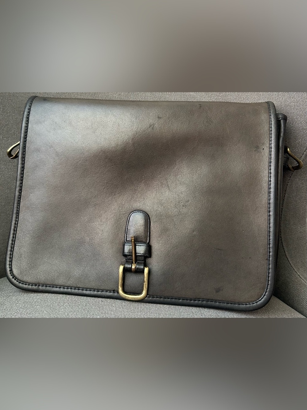 Vintage Coach Saddle Pouch| Made in New York| Rare Flanel grey Leather/ large